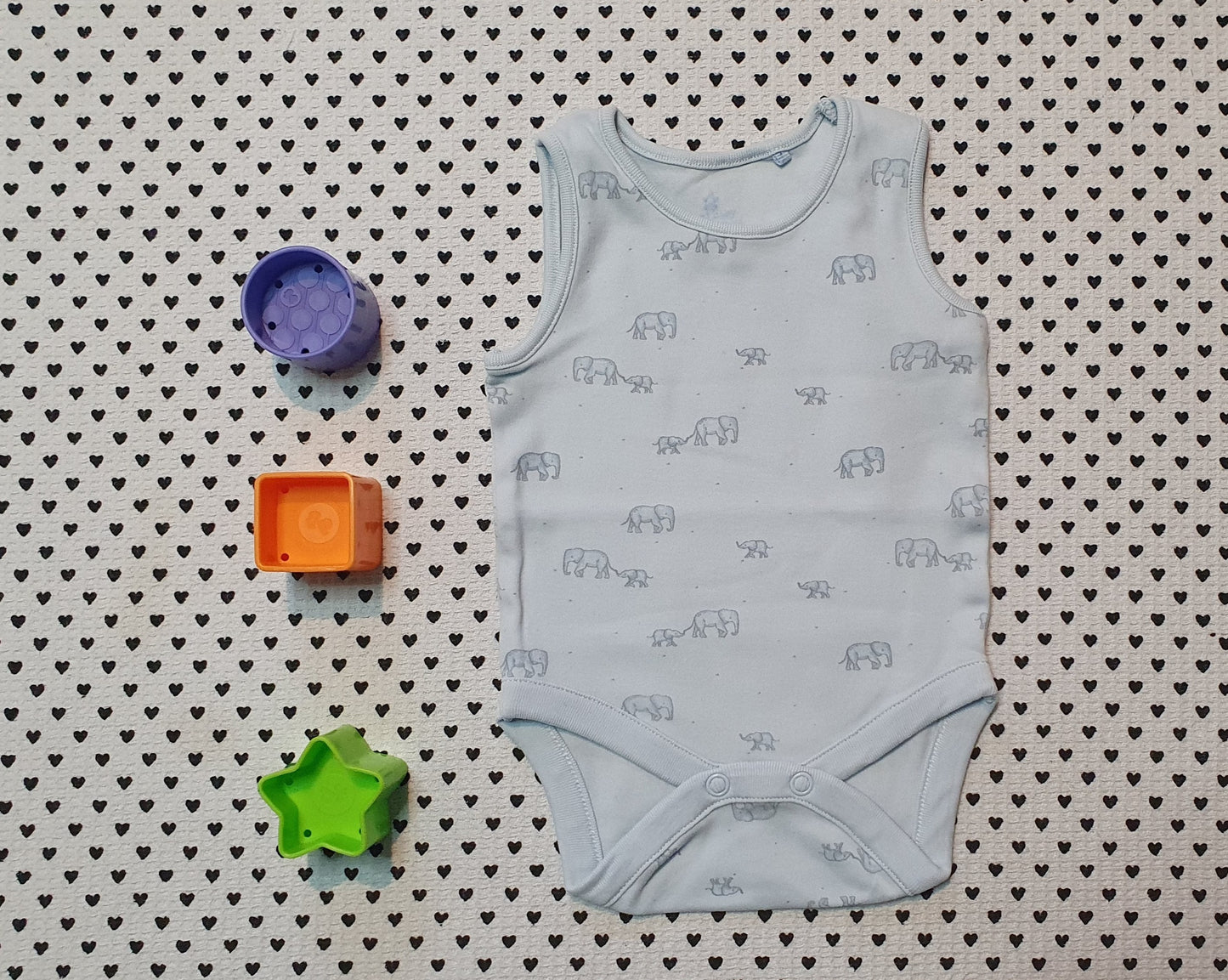 Minis Junge | 2er-Pack: Bodys Ärmellos von Next, Gr. 62