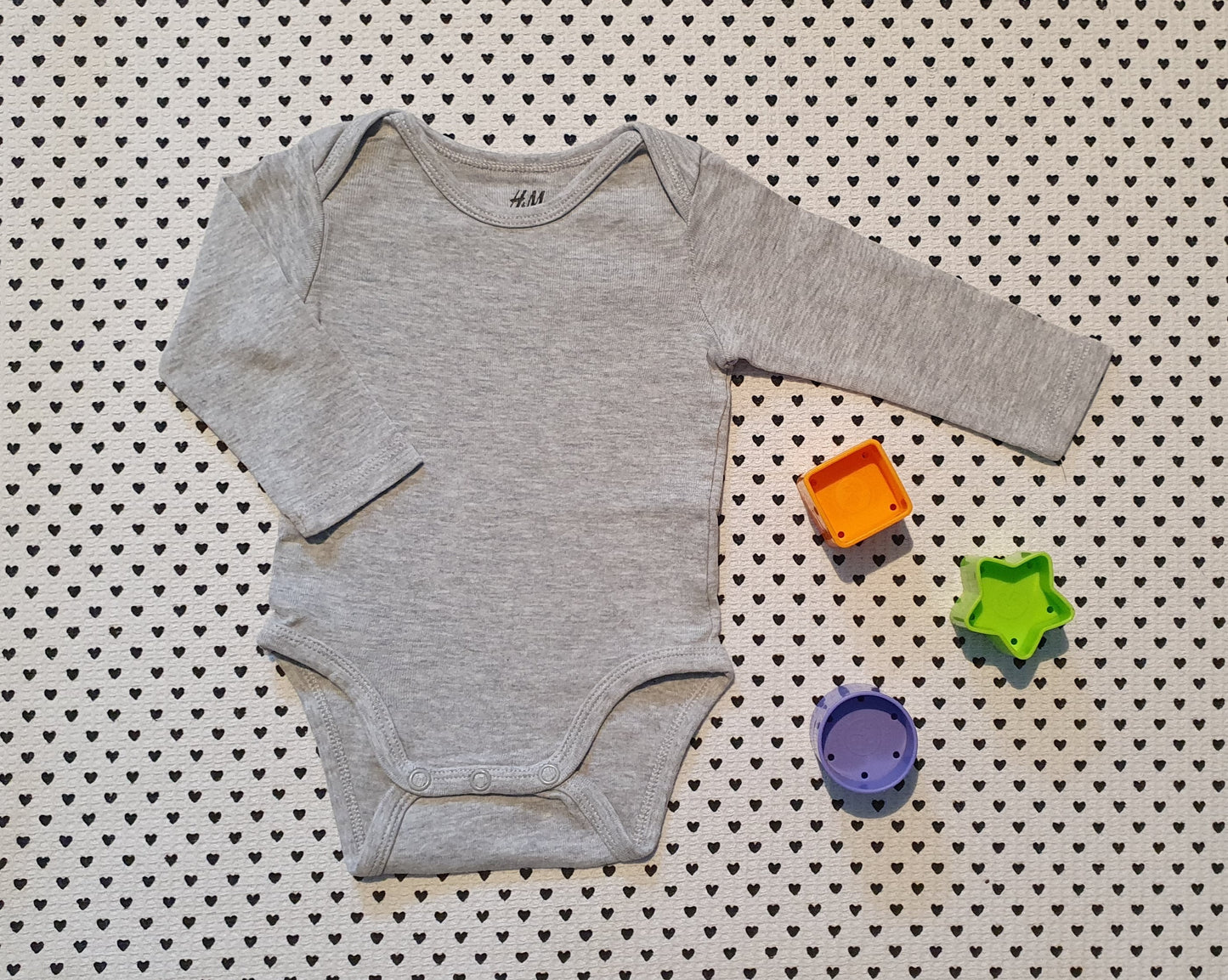 Minis Junge | Unisex | 5er-Pack: Bodys Langarm von H&M, Gr. 62