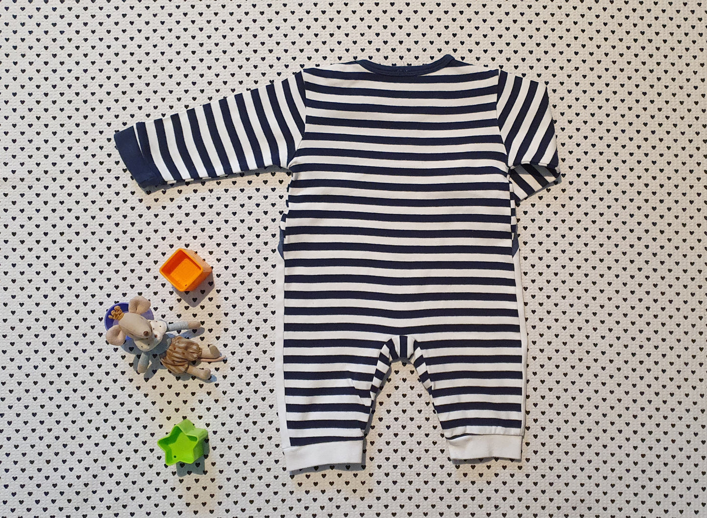Minis Junge | Unisex | Einteiler/Strampler, Gr. 68