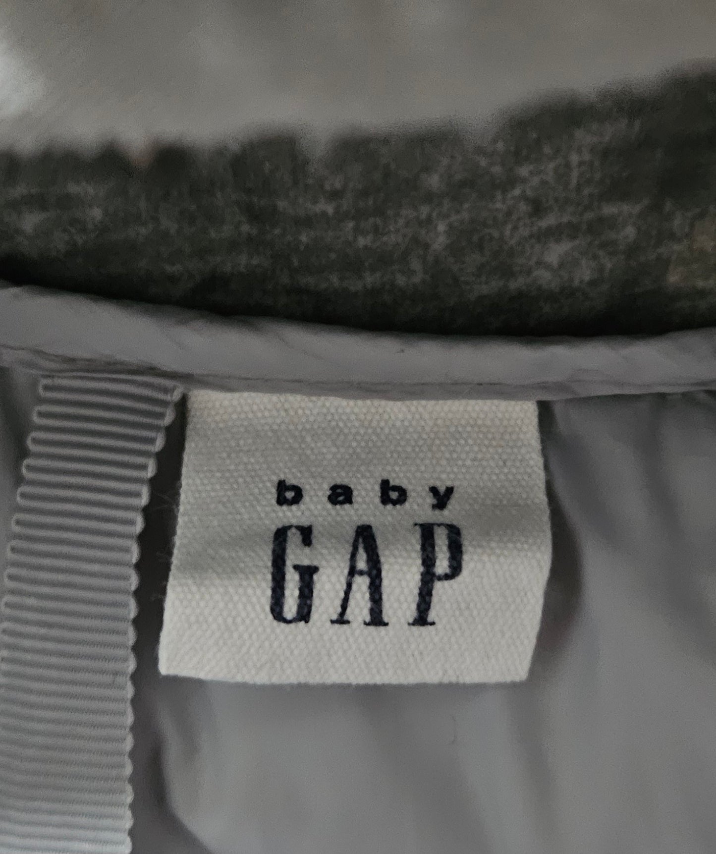 Kids | Mädchen | Synth. Daunenjacke von Gap, Gr. 92