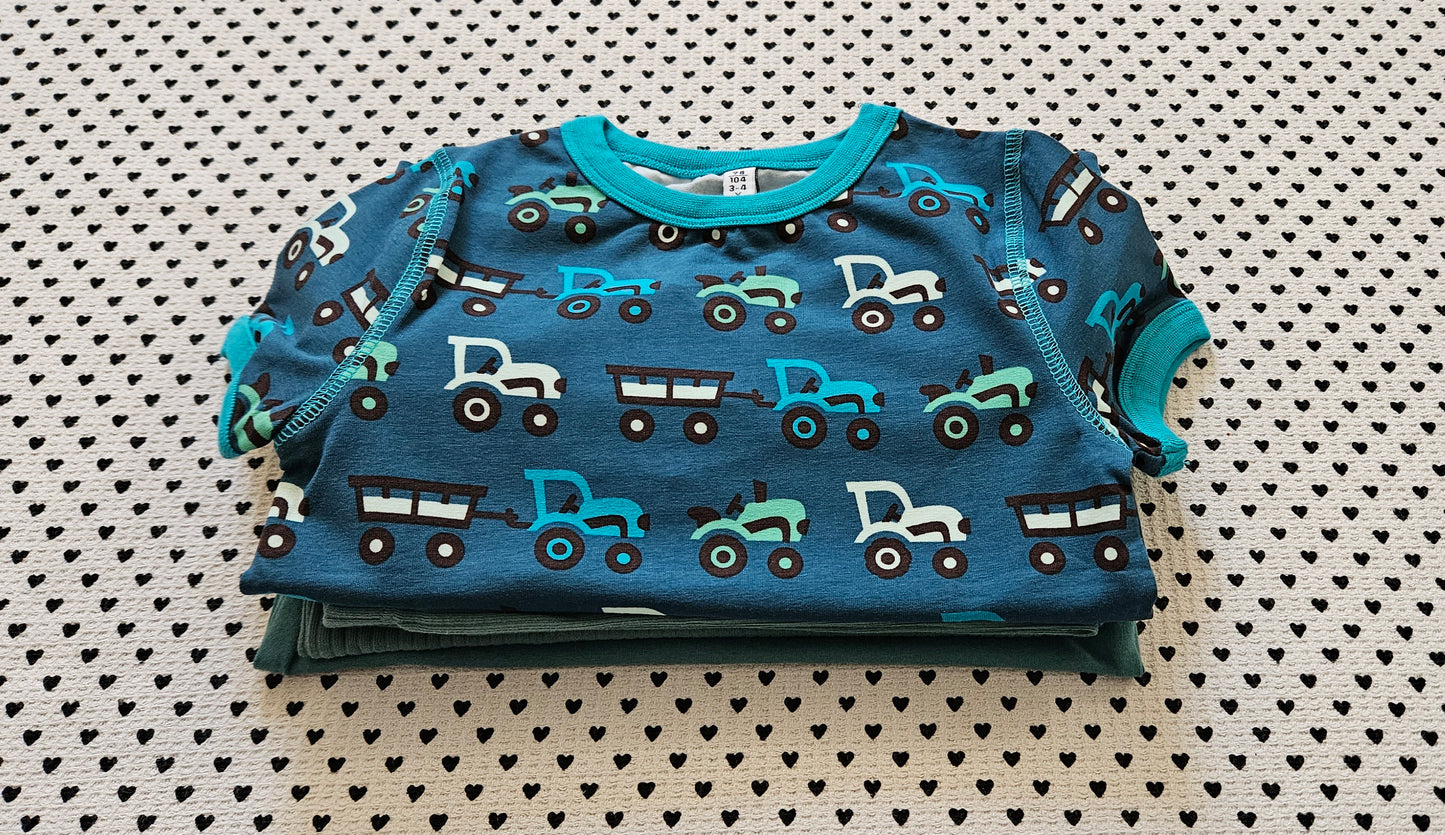 Kids | Junge | 4-tlg. Set: T-Shirt und Langarmshirt von Maxomorra und Set von H&M, Gr. 104