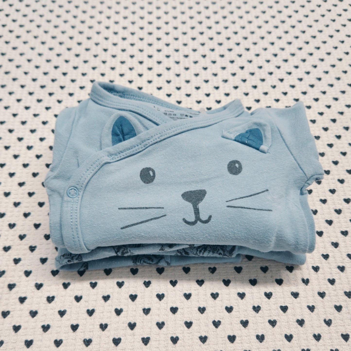 Minis Junge | Unisex | 2 tlg. Set: Wickelbody und Leggings von Lindex, Gr. 50/56