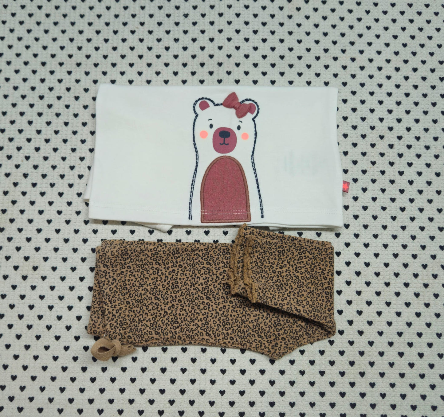 Minis Mädchen | 2-tlg. Set: Langarmshirt (Staccato) und Leggings (Zara), Gr. 62/68