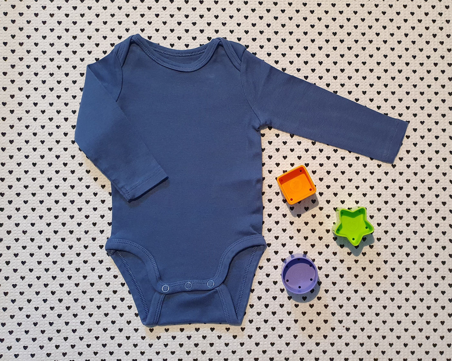 Minis Junge | Unisex | 5er-Pack: Bodys Langarm von H&M, Gr. 62