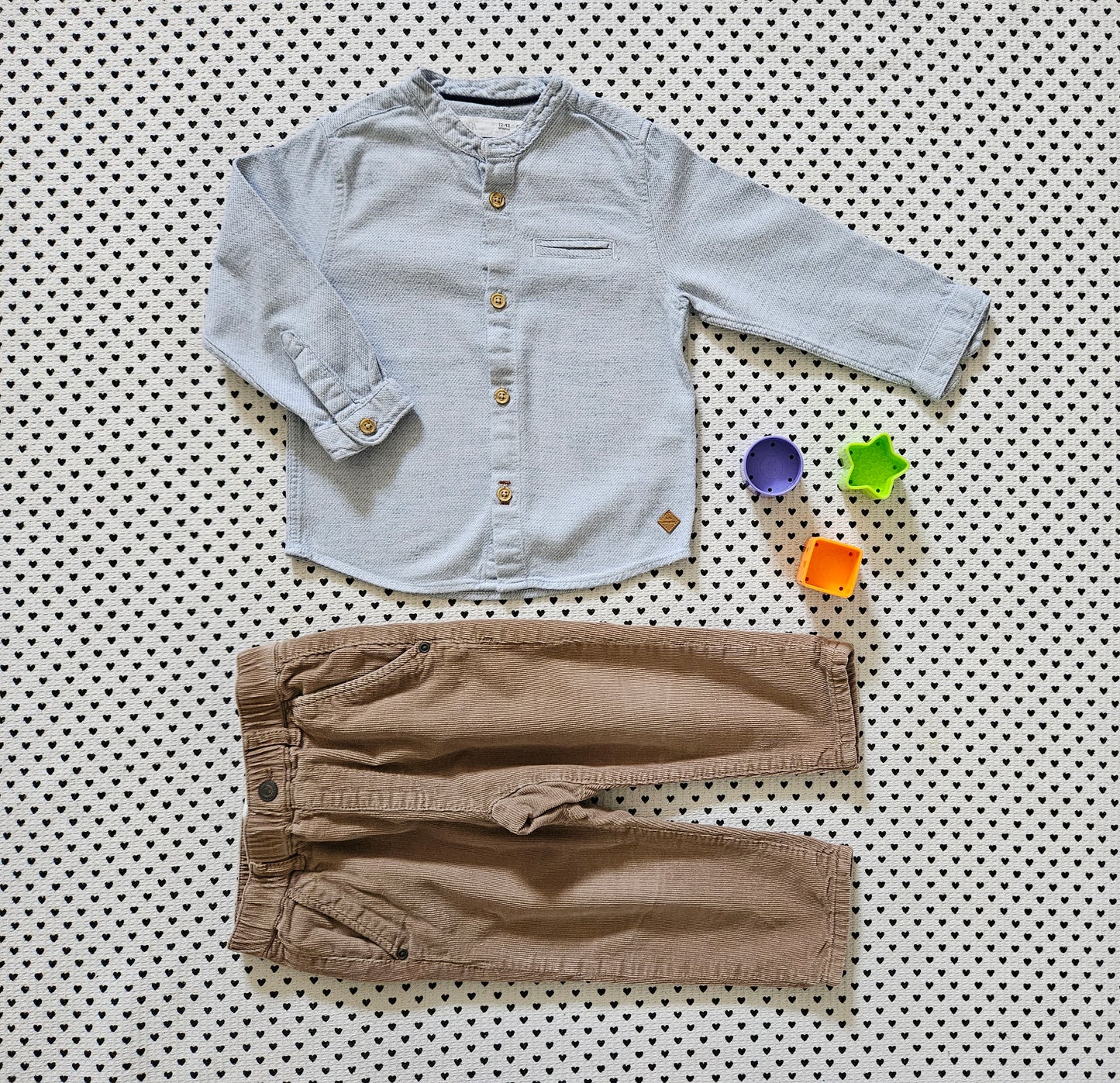 Minis Junge | Set: Hemd Langarm und Hose gefüttert von Zara, Gr. 80