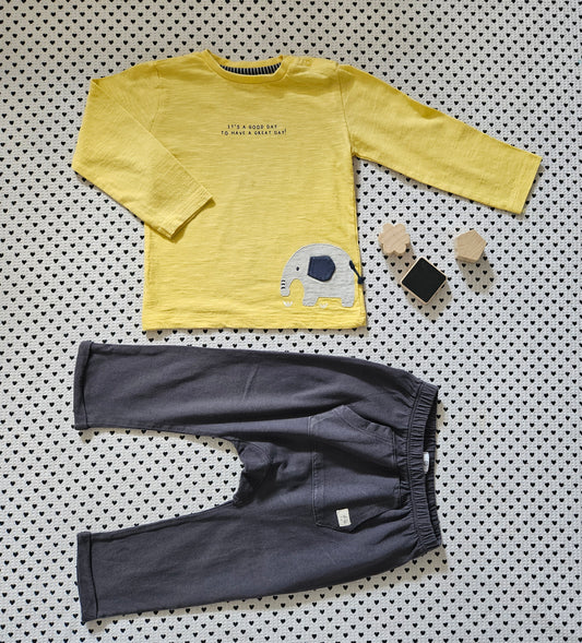 Minis Junge | Unisex | Set: Langarmshirt von Staccato und dünne Trainerhose von La Redoute, Gr. 86