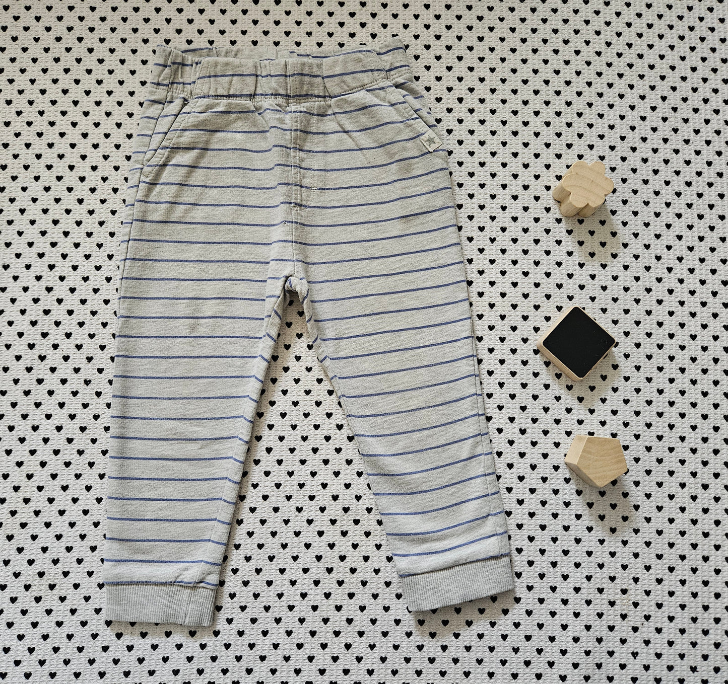 Minis Junge | Trainerhose von Dana Schweiger, Gr. 86
