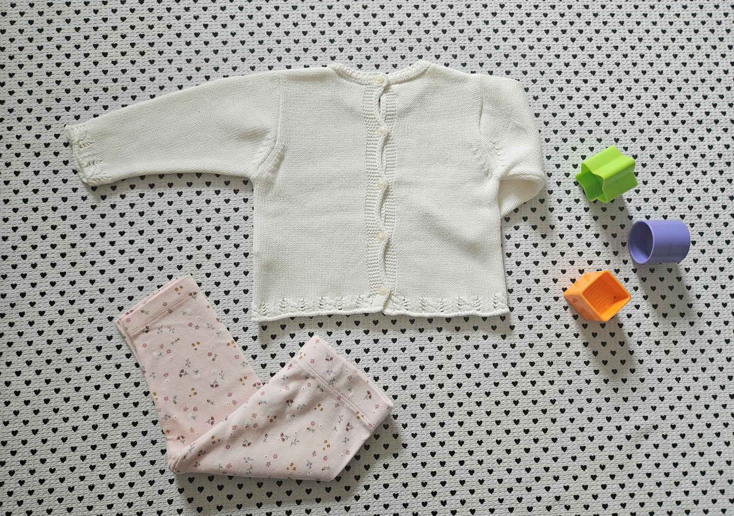 Minis Mädchen | Set: Strickpullover von Charanga und Leggings von Little Dutch, Gr. 68