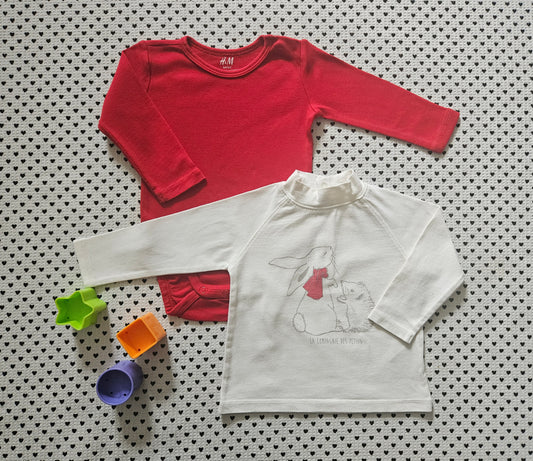 Minis Mädchen | Set: Body von H&M und Langarmshirt von Petits, Gr. 68