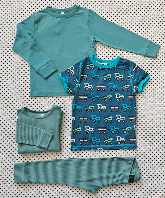 Kids | Junge | 4-tlg. Set: T-Shirt und Langarmshirt von Maxomorra und Set von H&M, Gr. 104