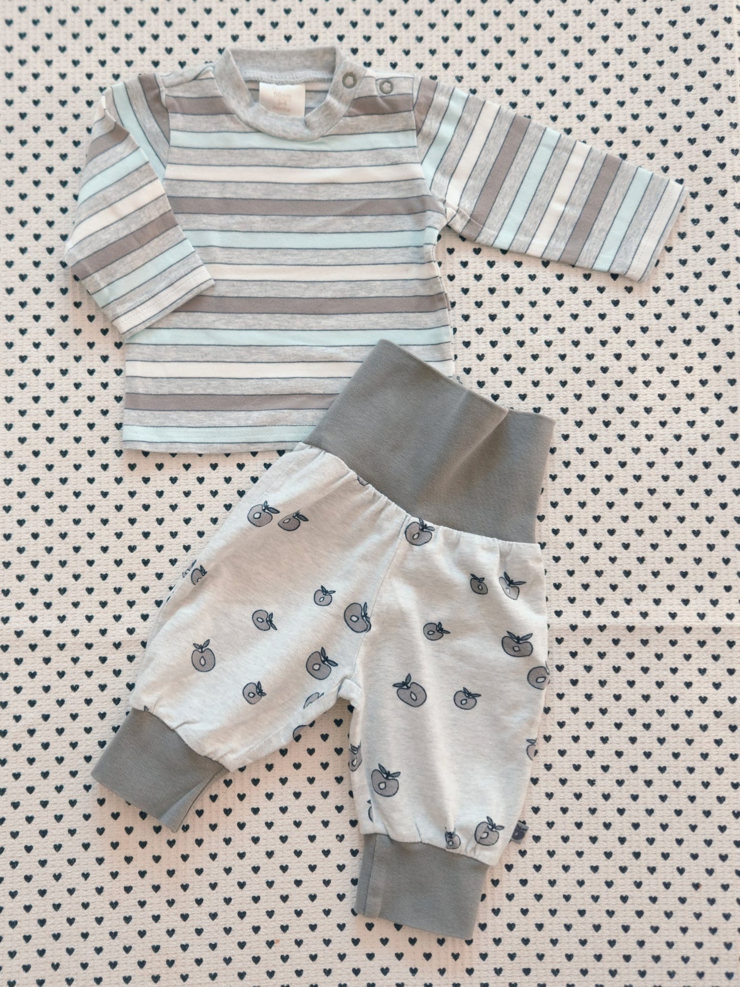 Minis Junge | Unisex | 2-tlg. Set: Langarmshirt (Sterntaler) und Pumphose (Smâfolk), Gr. 56