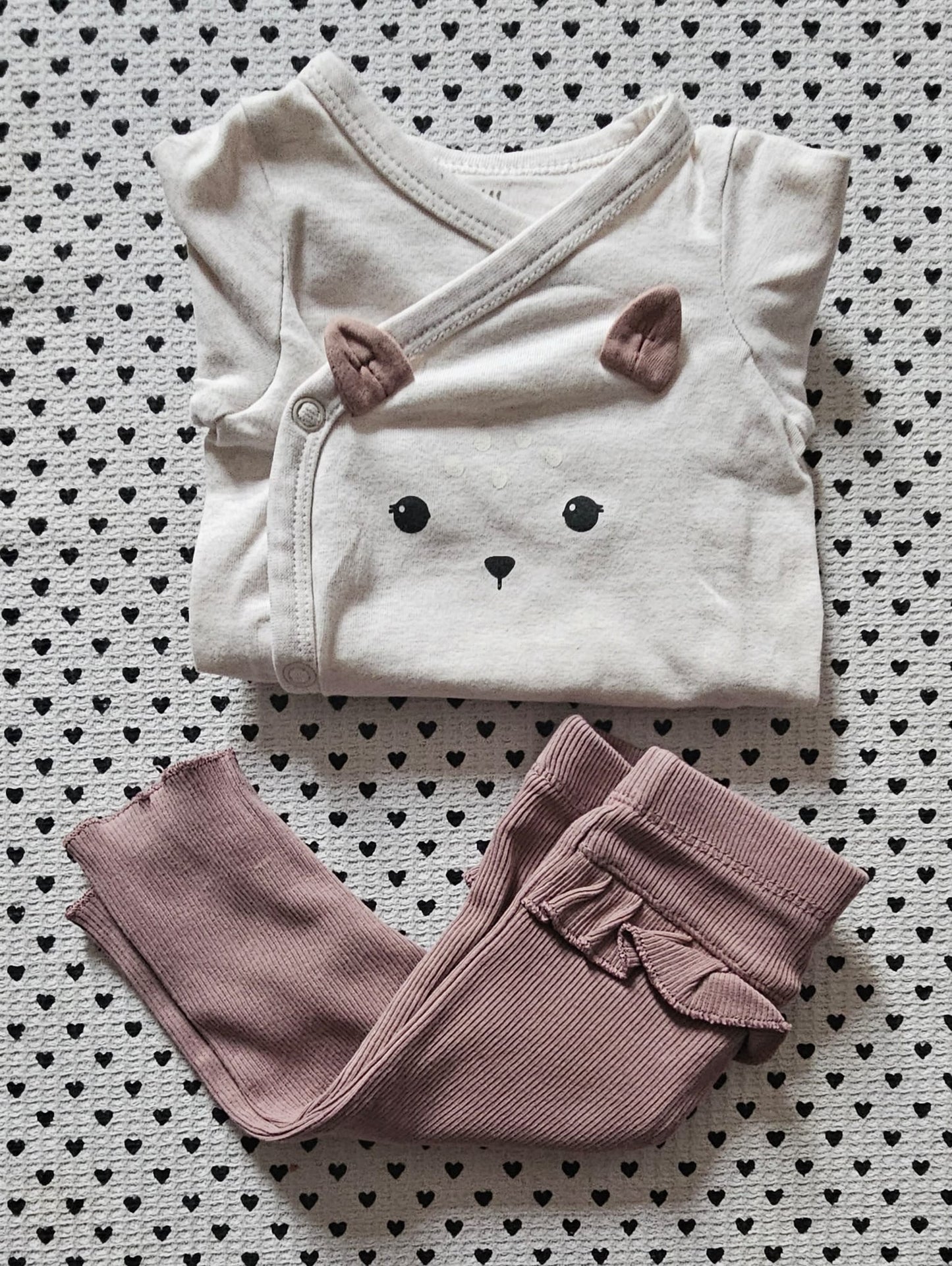 Minis Mädchen | 2-tlg. Set: Wickelbody (H&M) und Leggings (H&M), Gr. 56