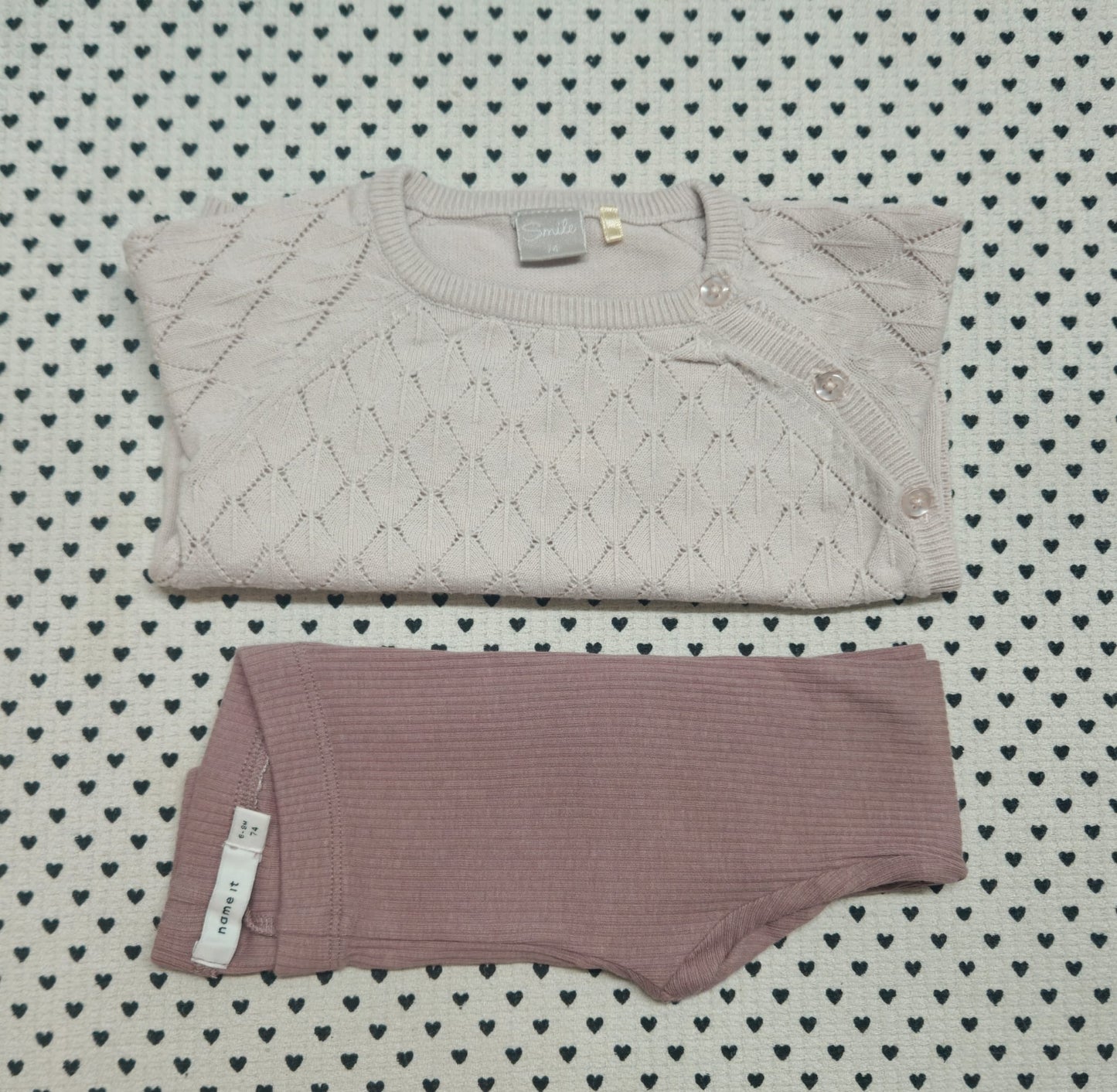 Minis Mädchen | 2-tlg. Set: Strickjacke (Smile) und Leggings (Name It), Gr. 74
