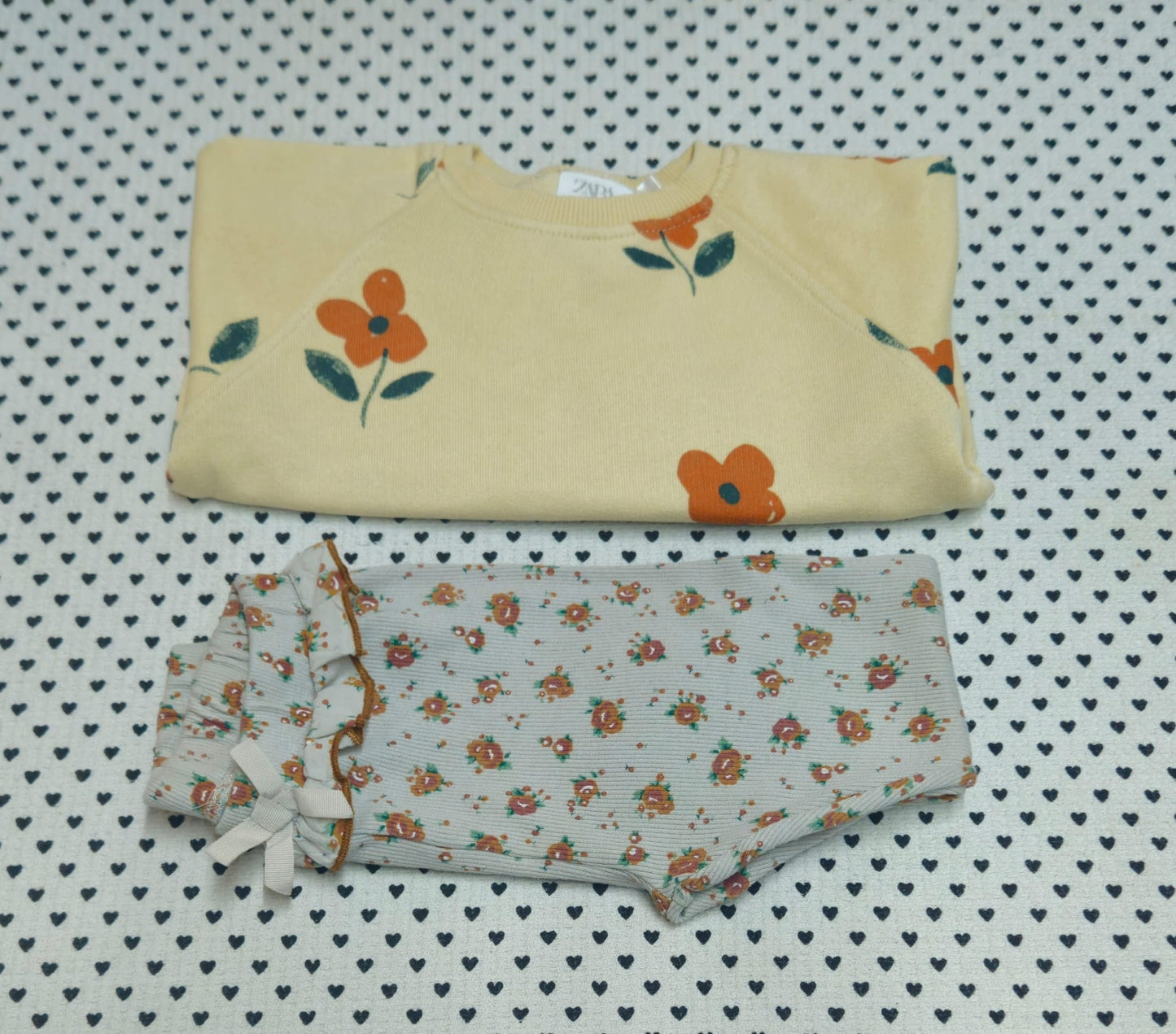 Minis Mädchen | 2-tlg. Set: Pullover und Leggings (Zara), Gr. 80
