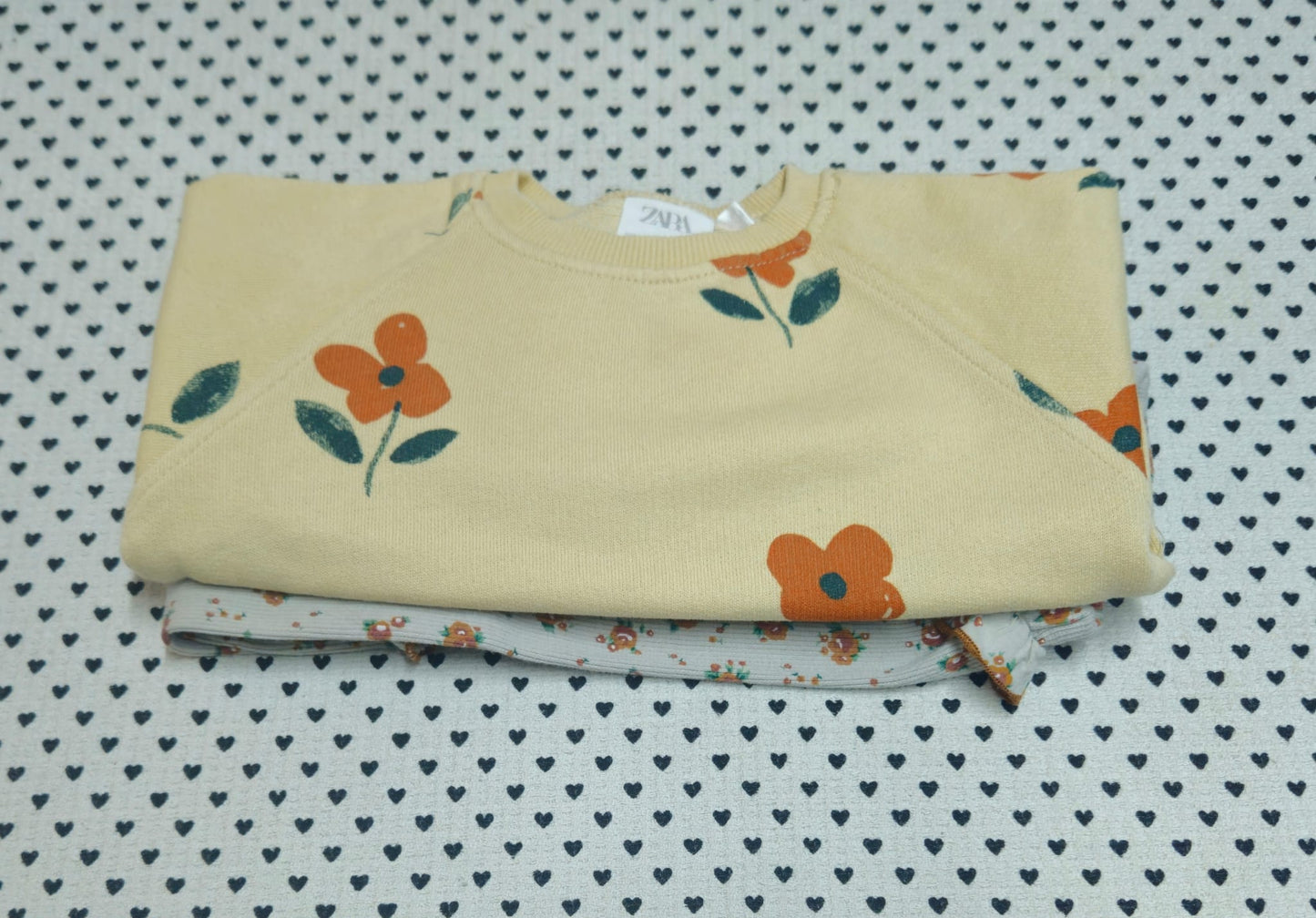 Minis Mädchen | 2-tlg. Set: Pullover und Leggings (Zara), Gr. 80