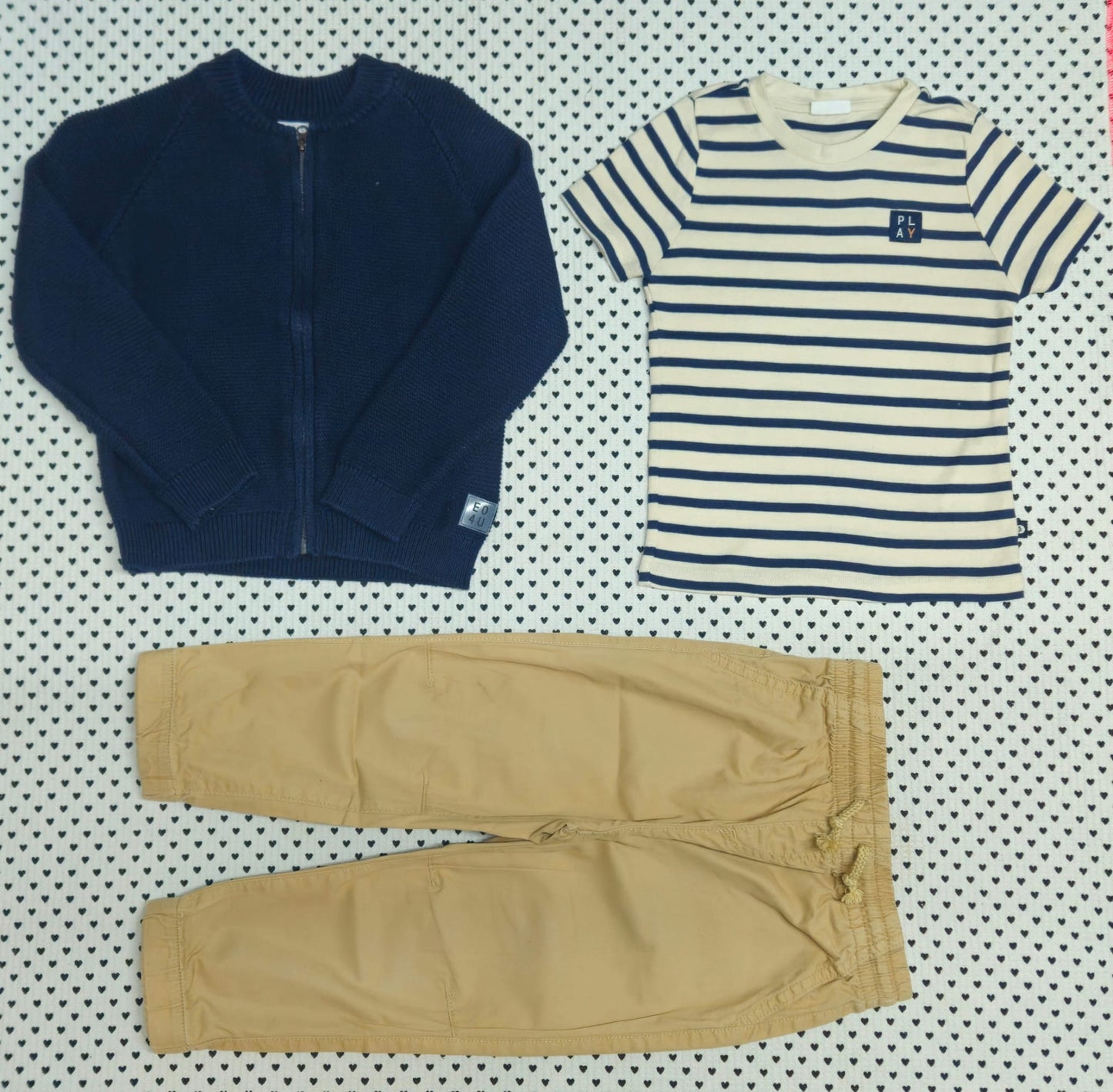 Kids | Junge | 3-tlg. Set: T-Shirt (Pomp de Lux), Strickjacke (Zara), Stoffhose (H&M), Gr. 98