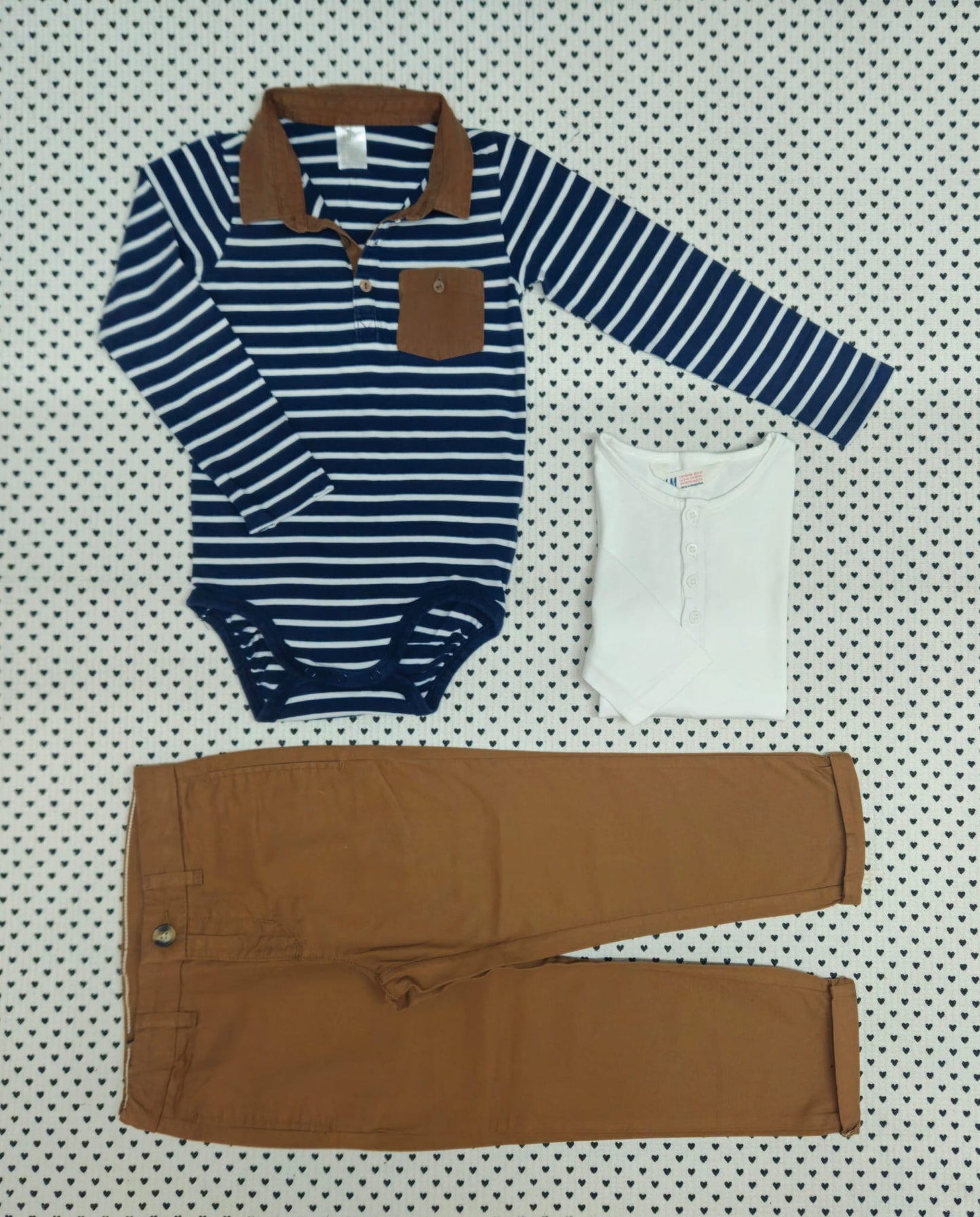 Kids | Junge | 3-tlg. Set: Body, Langarmshirt und Stoffhose (H&M), Gr. 98