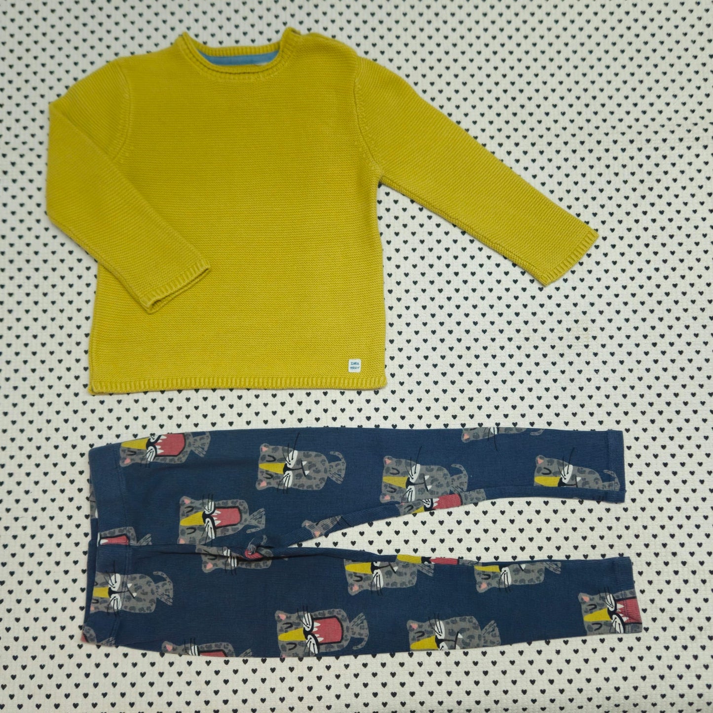 Kids | Junge | Unisex | 2-tlg. Set: Strickpullover und Leggings (Zara), Gr. 104/110