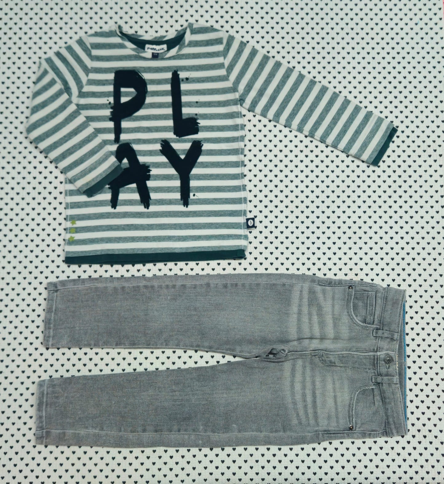 Kids | Junge | Unisex | 2-tlg. Set: Langarmshirt (Pomp de Lux) und Jeanshose (Zara), Gr. 104