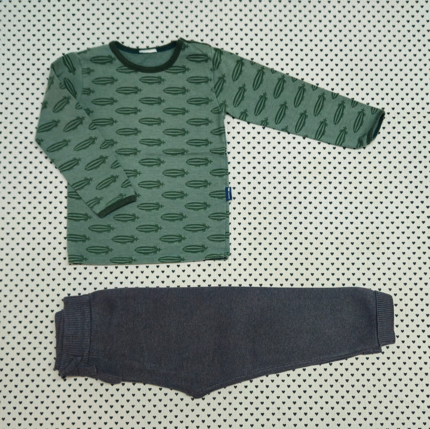 Kids | Junge | 2-tlg. Set: Langarmshirt (L'asticot) und Strickhose (Zara), Gr. 104/110