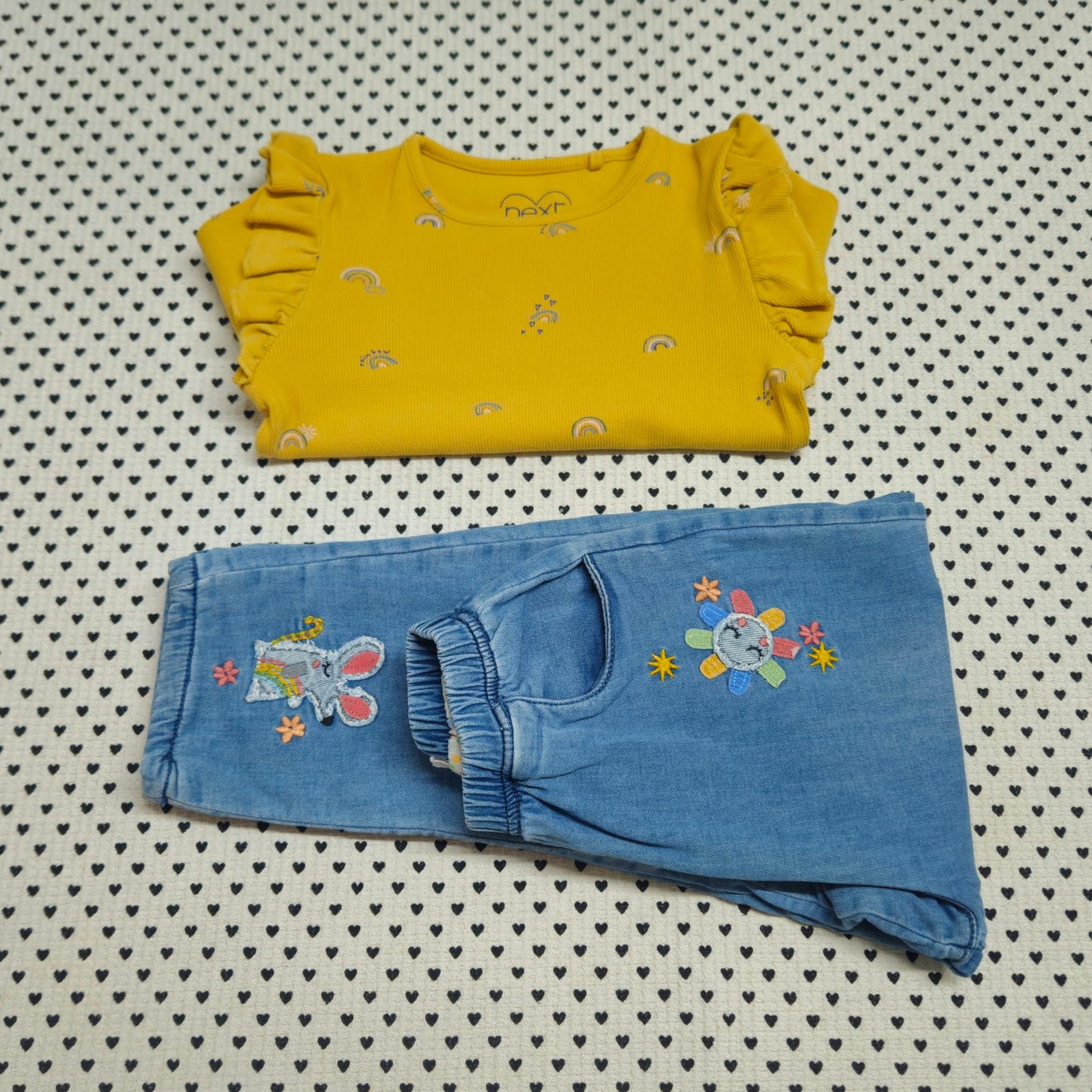 Kids | Mädchen | 2-tlg. Set: Langarmshirt (Next) und Jeanshose (Next), Gr. 104/110