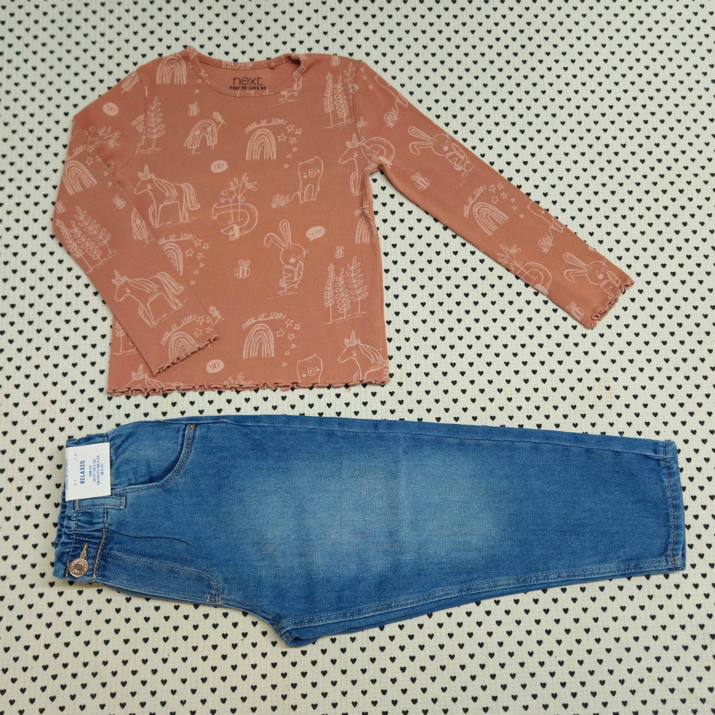 Kids | Mädchen | 2-tlg. Set: Langarmshirt (Next) und Jeanshose (H&M), Gr. 104/110