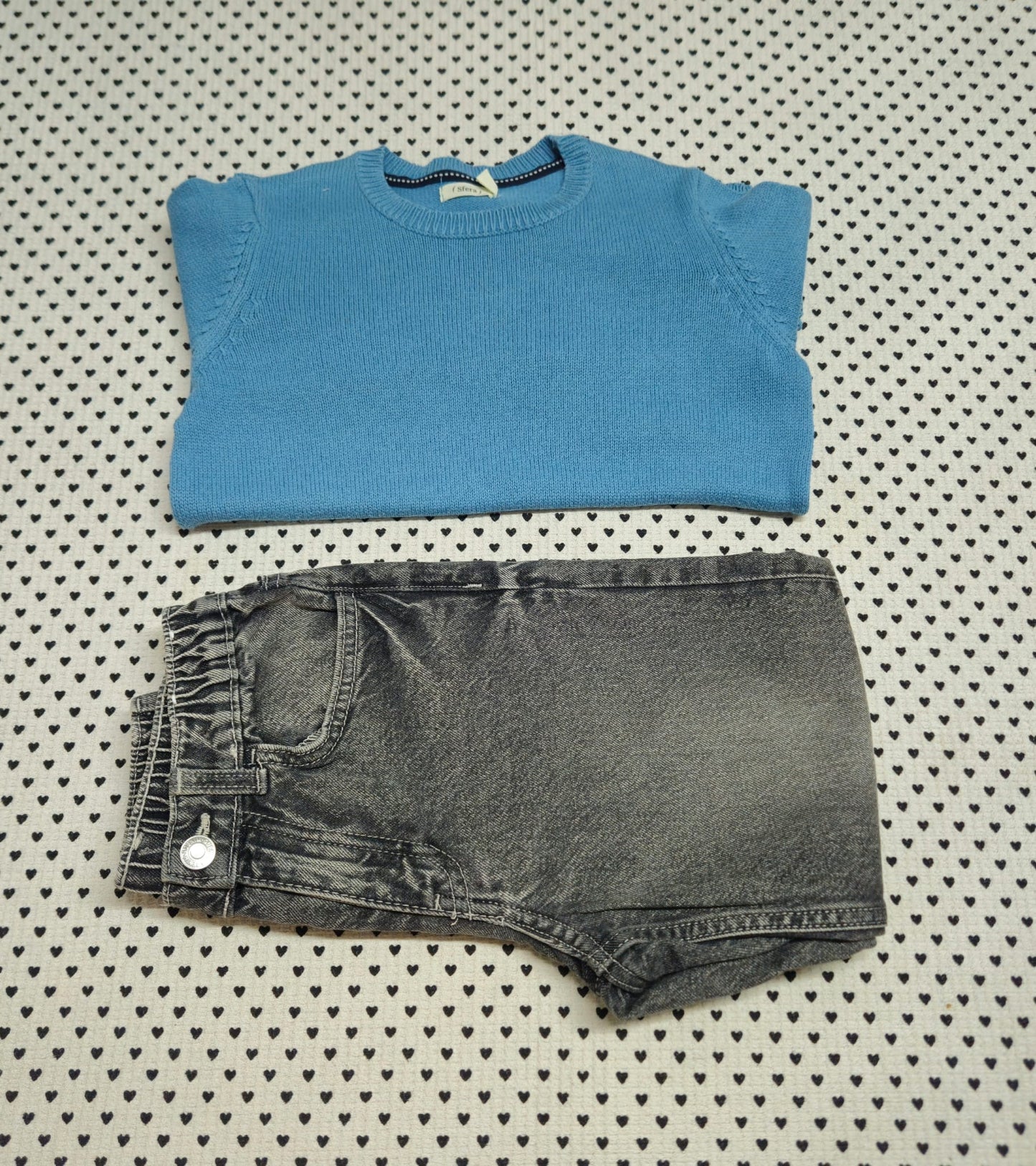 Kids | Junge | 2-tlg. Set: Strickpullover (Sfera) und Jeanshose (H&M), Gr. 116