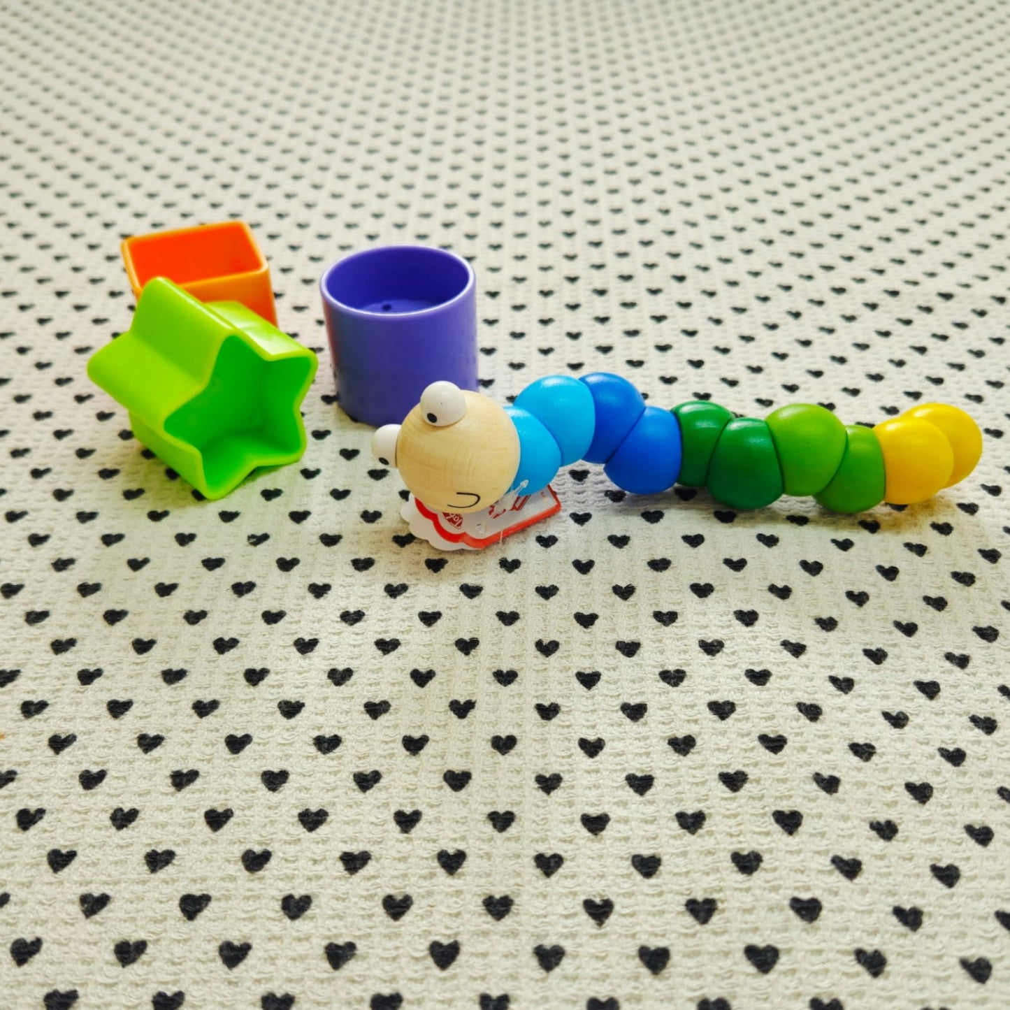 Spielsachen | Holz-Raupe von Jointed Worms