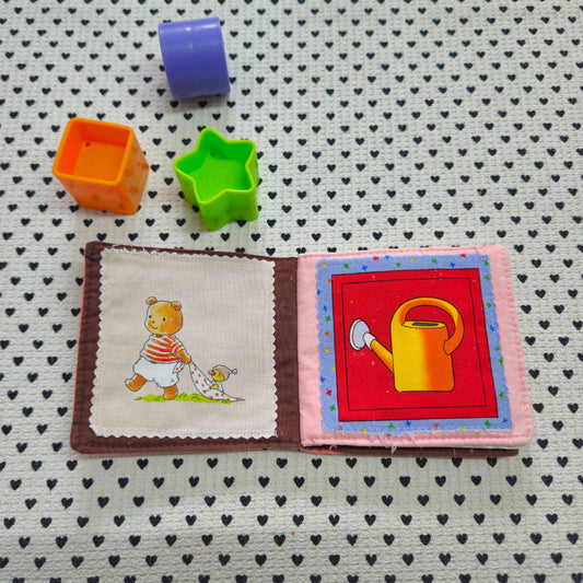 Spielsachen | Bücher | Stoffbuch