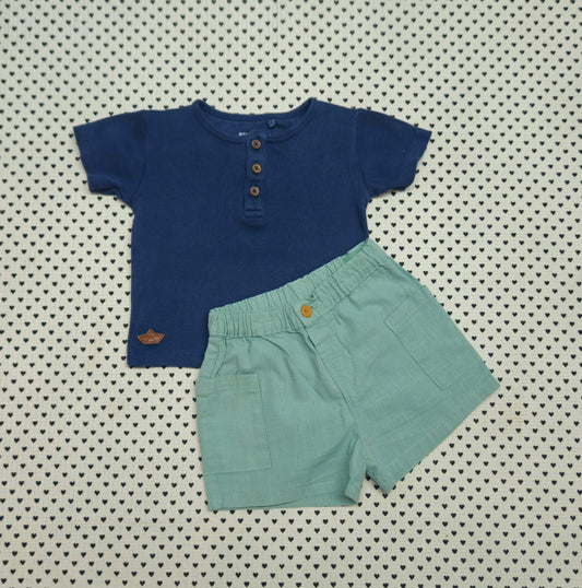 Minis Junge | Unisex | 2-tlg. Set: T-Shirt (Staccato) und Shorts (H&M), Gr. 80