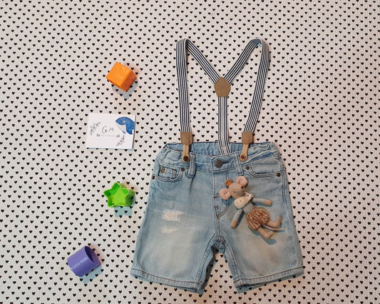Minis Junge | 5-Pocket Jeansshorts mit Hosenträgern, Gr. 74